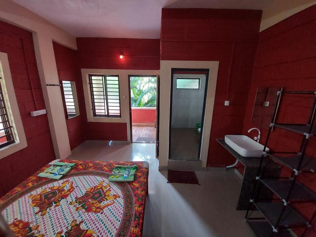 Cocopelli Guest House Gokarna  Exterior photo